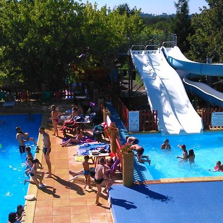 Camping Le Pigeonnier Saint-Crepin-et-Carlucet Exterior photo